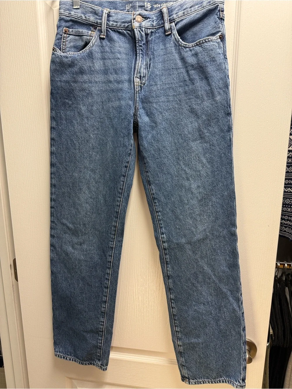 GAP Boys Straight Leg Jeans in Light Blue Denim
